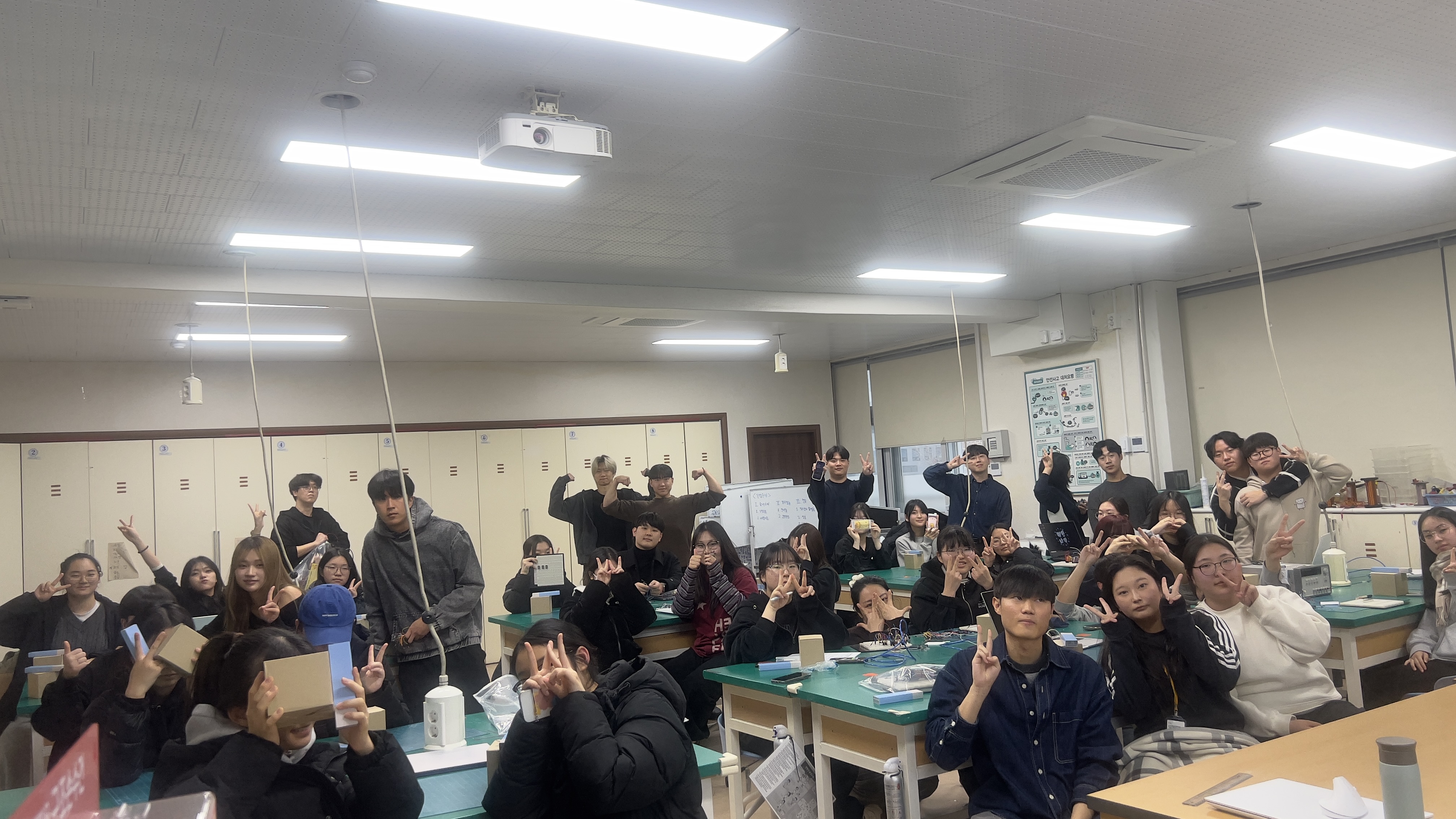 2025학년도 강릉여자고등학교 진로체험 후기(지역친화인증제사업 일환) 대표이미지